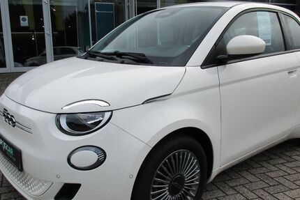 Fiat 500e 9.500 km 22.950 &euro; Lingen - Baccum 49811