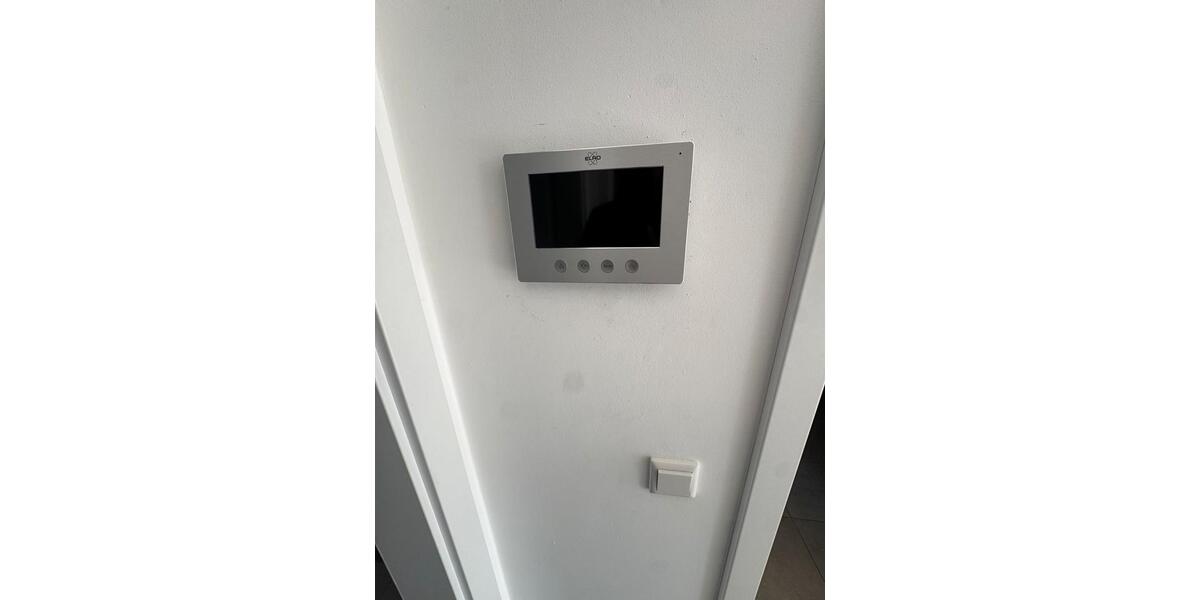 Etagenwohnung Gronau (Westfahlen) - 2 Zimmer, 75 m&sup2;, 1.100&euro; | Angebot:26670848