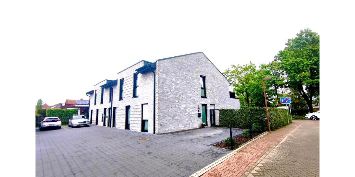 Etagenwohnung Lingen (Ems) Damaschke - 3 Zimmer, 90 m&sup2;, 1.080&euro; | Angebot:26562839