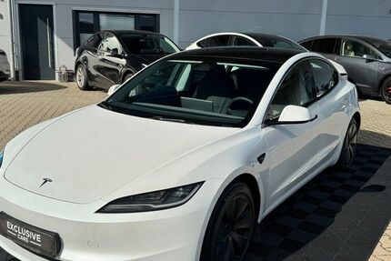 Tesla Model 3 98.444 km 39.750 &euro; Emsbüren 48488