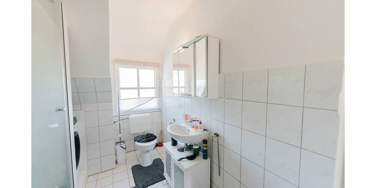 Einfamilienhaus Uelsen - 7 Zimmer, 166 m&sup2;, 349.900&euro; | Angebot:25996499