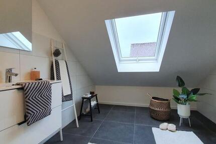 Haus Neuenkirchen - 7 Zimmer, 155 m&sup2;, 425.000&euro; | Angebot:26022352