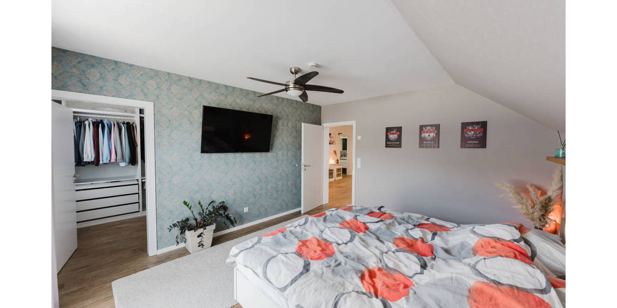 Einfamilienhaus Nordhorn - 7 Zimmer, 291 m&sup2;, 649.000&euro; | Angebot:25666757