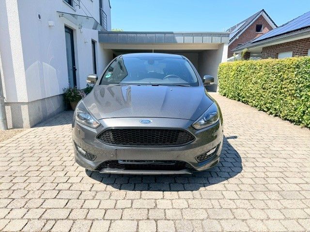 Ford Focus 98.000 km 13.250 &euro; Ochtrup 48607