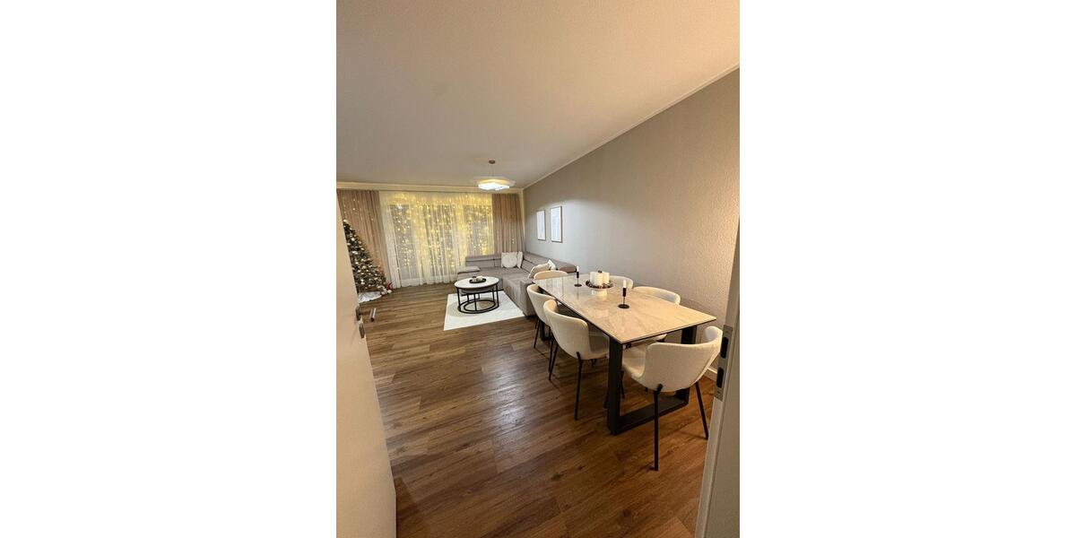 Etagenwohnung Lingen (Ems) Gauerbach - 3 Zimmer, 77 m&sup2;, 920&euro; | Angebot:25979485