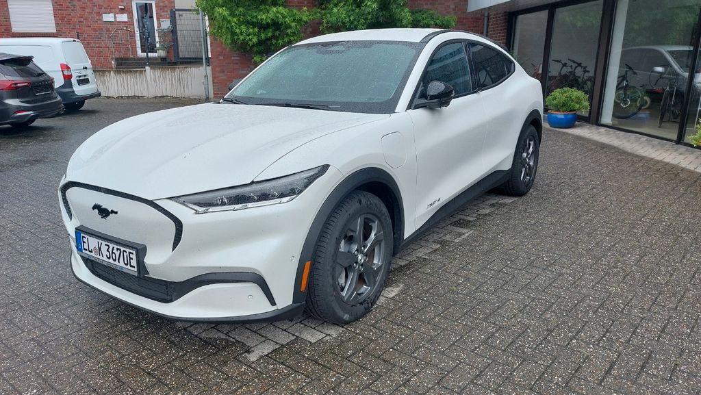 Ford Mustang Mach-E 7.950 km 35.500 &euro; Emsbüren 48488
