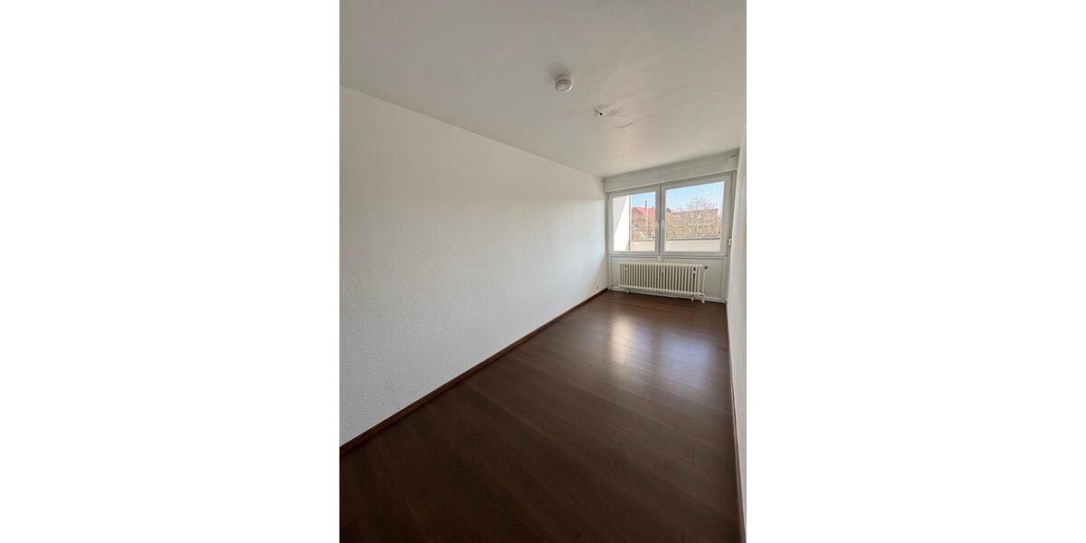 Etagenwohnung Gronau (Westfahlen) - 4 Zimmer, 94 m&sup2;, 849&euro; | Angebot:25430662