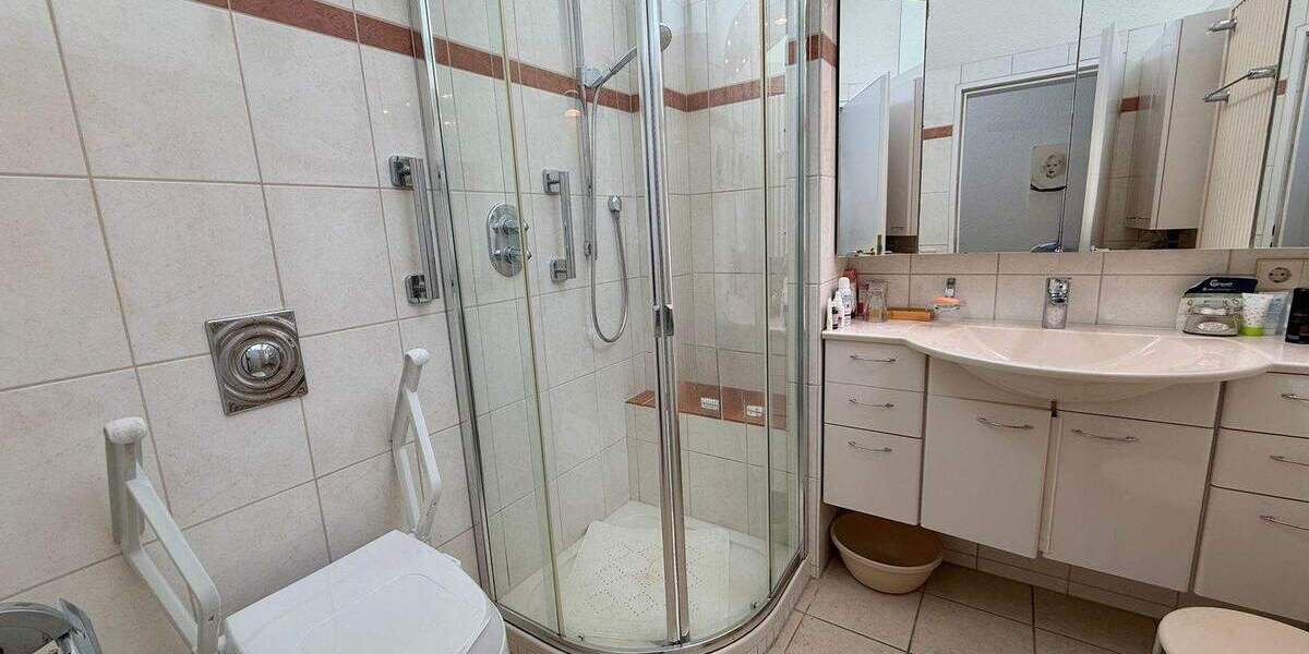 Reihenmittelhaus Nordhorn - 4 Zimmer, 134 m&sup2;, 260.000&euro; | Angebot:25694654