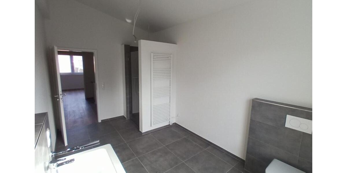 Reihenhaus Lingen (Ems) Damaschke - 3 Zimmer, 120 m&sup2;, 1.320&euro; | Angebot:25935019