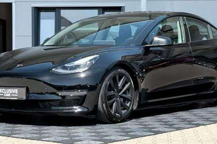 Tesla Model 3 168.999 km 24.950 &euro; Emsbüren 48488