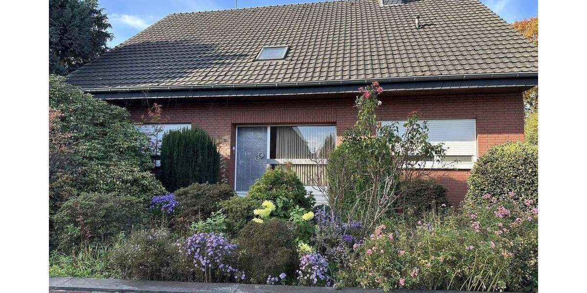 Einfamilienhaus Gronau Epe - 8 Zimmer, 215 m&sup2;, 405.000&euro; | Angebot:25776013