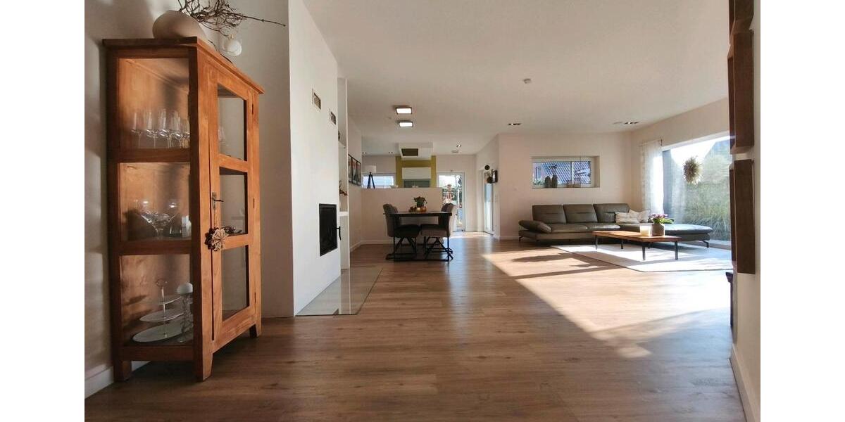 Bungalow Schüttorf - 5 Zimmer, 150 m&sup2;, 595.000&euro; | Angebot:25923255