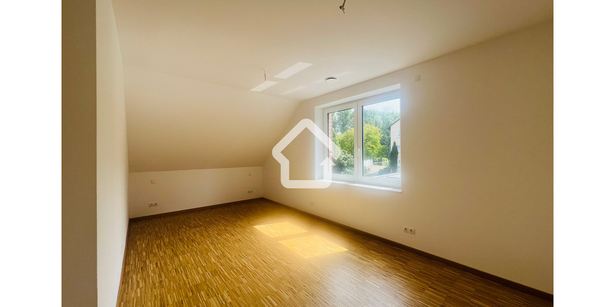 Doppelhaushälfte Lingen (Ems) Damaschke - 4 Zimmer, 130 m&sup2;, 1.575&euro; | Angebot:26647856