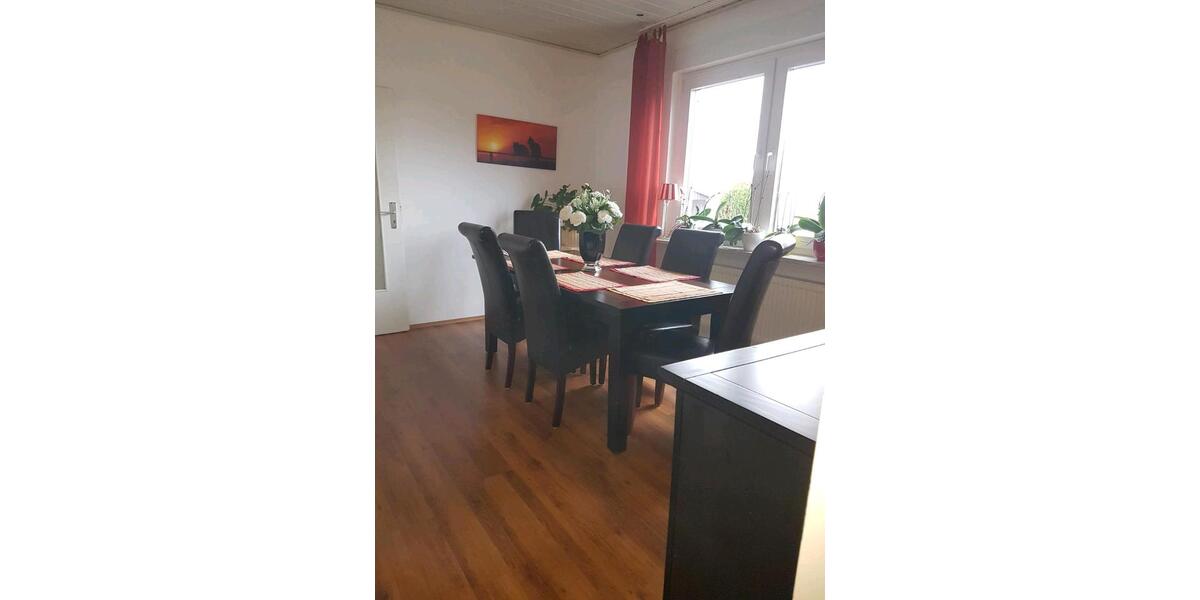 Erdgeschoßwohnung Schüttorf - 4 Zimmer, 120 m&sup2;, 1.200&euro; | Angebot:25170074