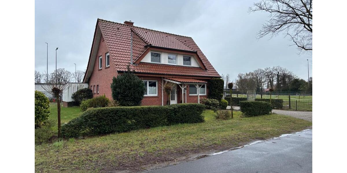 Einfamilienhaus Hoogstede - 5 Zimmer, 140 m&sup2;, 500.000&euro; | Angebot:26018301