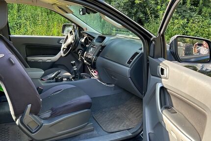 Ford Ranger 198.705 km 9.500 &euro; Gronau 48599