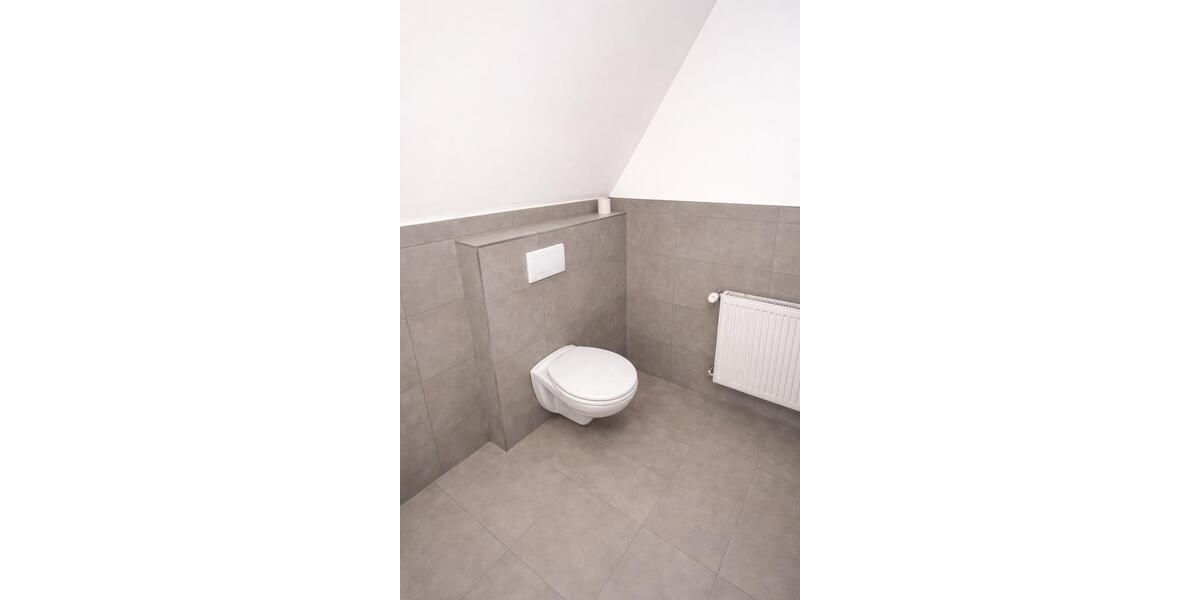 Etagenwohnung Gronau (Westfahlen) - 5 Zimmer, 1.300&euro; | Angebot:25893205