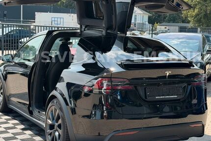 Tesla Model X 17.777 km 98.750 &euro; Emsbüren 48488