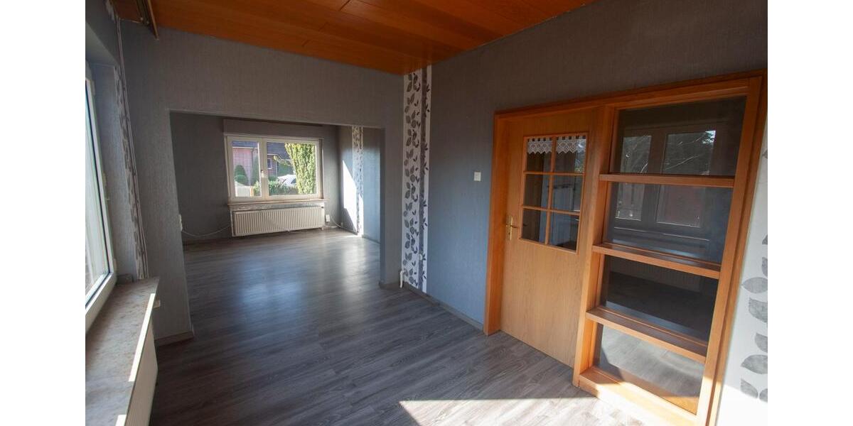 Einfamilienhaus Neuenhaus - 7 Zimmer, 125 m&sup2;, 235.000&euro; | Angebot:25393524