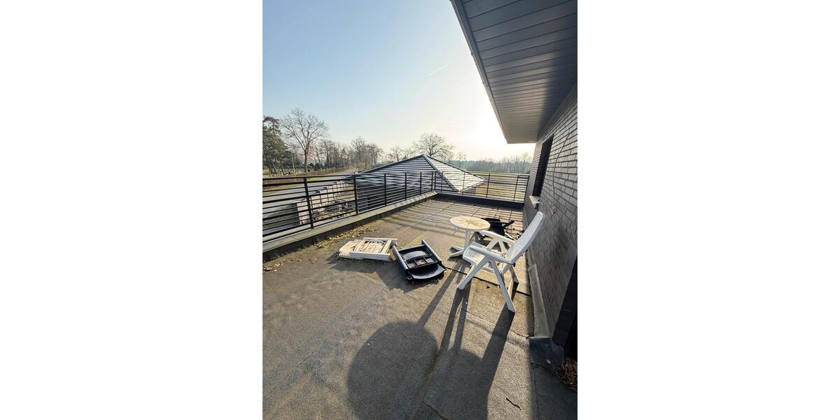 Villa Gronau (Westfahlen) - 6 Zimmer, 257 m&sup2;, 2.500&euro; | Angebot:26234315