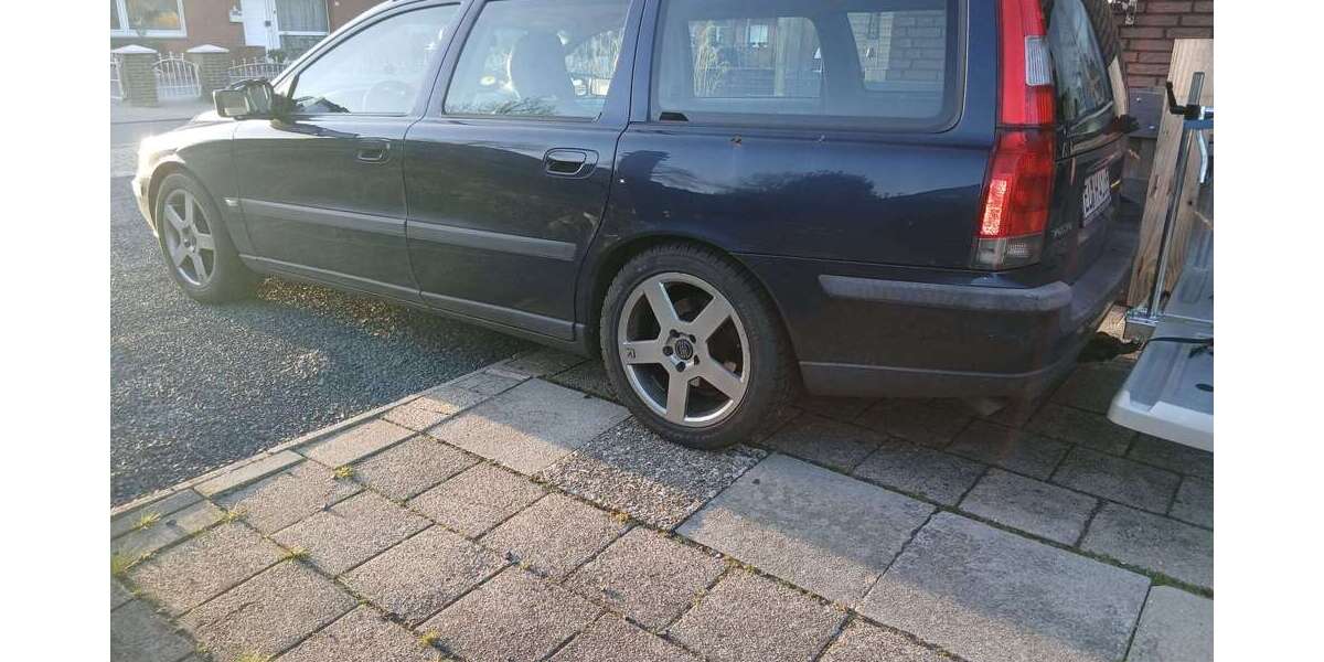 Volvo V70 412.000 km 1.500 &euro; Twist 49767