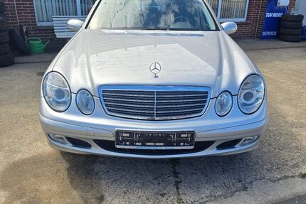 Mercedes-Benz E 220 95.600 km 9.750 &euro; Uelsen 49843