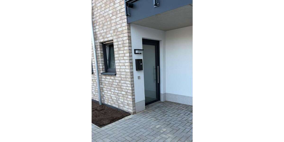 Etagenwohnung Lingen-Laxten Laxten - 3 Zimmer, 85 m&sup2;, 930&euro; | Angebot:26013097