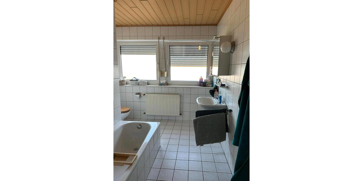 Dachgeschoßwohnung Lingen (Ems) Gauerbach - 2 Zimmer, 60 m&sup2;, 450&euro; | Angebot:26269909