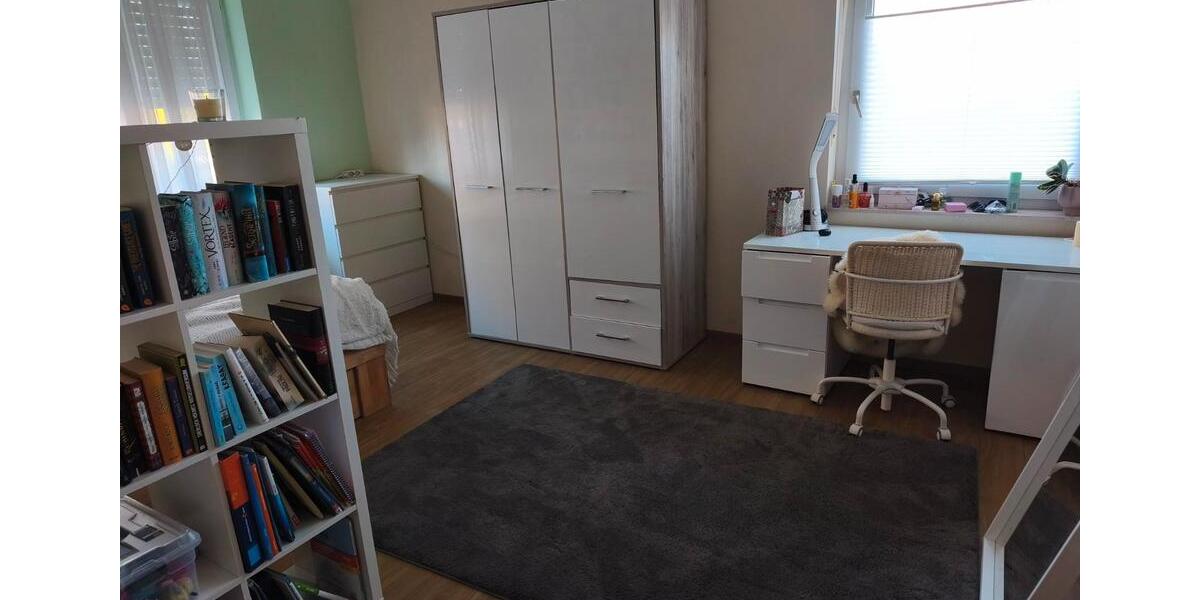 Einfamilienhaus Neuenkirchen - 7 Zimmer, 215 m&sup2;, 1.737&euro; | Angebot:26309043