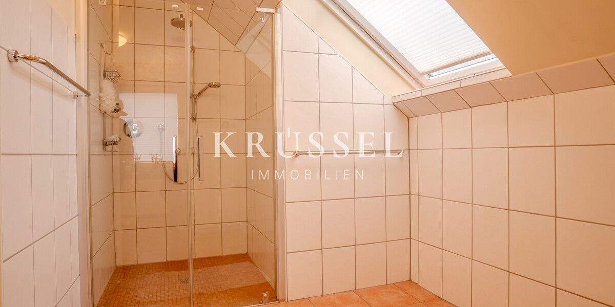 Mehrfamilienhaus, Wohnhaus Lingen Laxten - 8 Zimmer, 257 m&sup2;, 479.000&euro; | Angebot:25676645