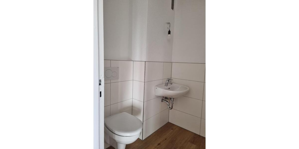 Etagenwohnung Lingen (Ems) - 3 Zimmer, 104 m&sup2;, 930&euro; | Angebot:26041131