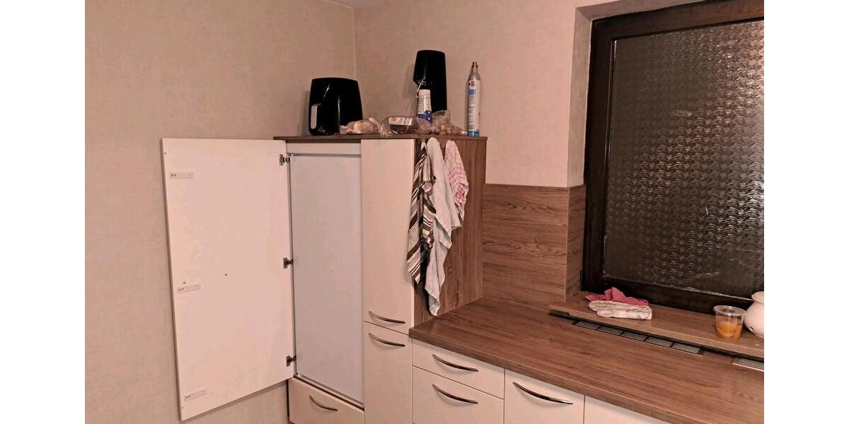 Etagenwohnung Lingen (Ems) - 2 Zimmer, 100 m&sup2;, 422&euro; | Angebot:25567952