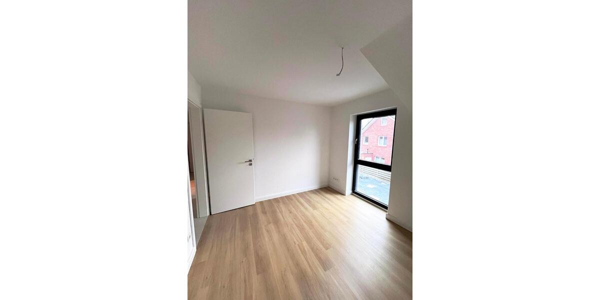 Etagenwohnung Lingen (Ems) Damaschke - 3 Zimmer, 90 m&sup2;, 1.080&euro; | Angebot:26562839