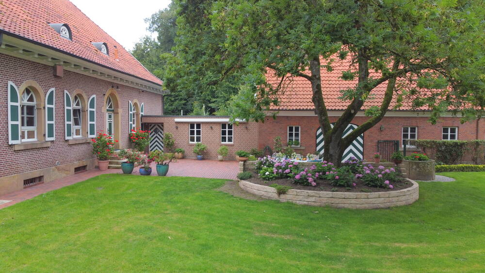 Mehrfamilienhaus, Wohnhaus Emsbüren Listrup - 7 Zimmer, 375 m&sup2;, 1.790.000&euro; | Angebot:25695059