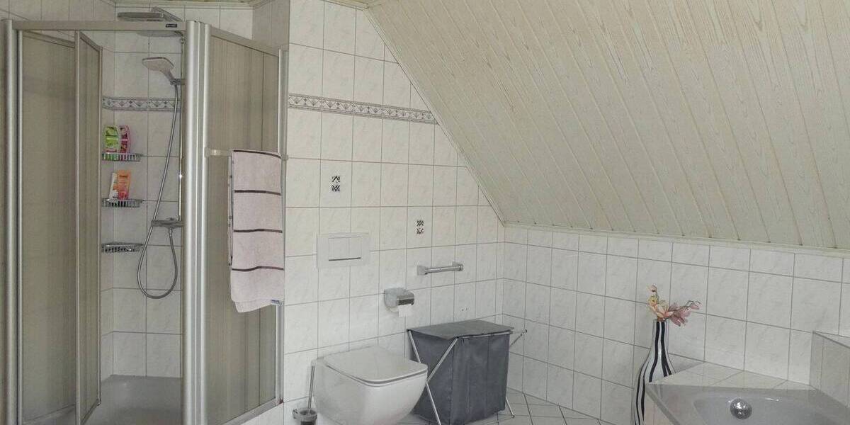 Einfamilienhaus Uelsen - 5 Zimmer, 138 m&sup2;, 349.000&euro; | Angebot:26694643