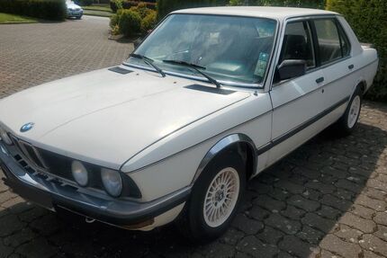 BMW 518 180.000 km 3.900 &euro; Twist 49767