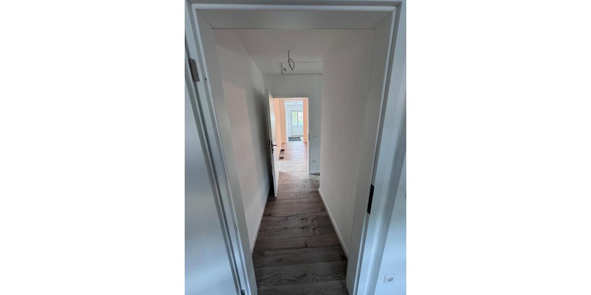 Dachgeschoßwohnung Lingen (Ems) - 3 Zimmer, 66 m&sup2;, 690&euro; | Angebot:26645695