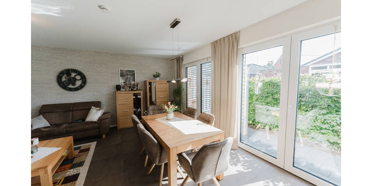 Einfamilienhaus Nordhorn - 7 Zimmer, 291 m&sup2;, 649.000&euro; | Angebot:25666757