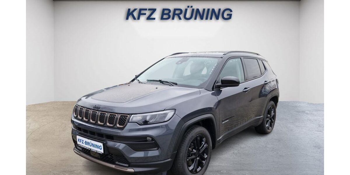 Jeep Compass 31.516 km 23.880 &euro; Lingen (Ems) 49811