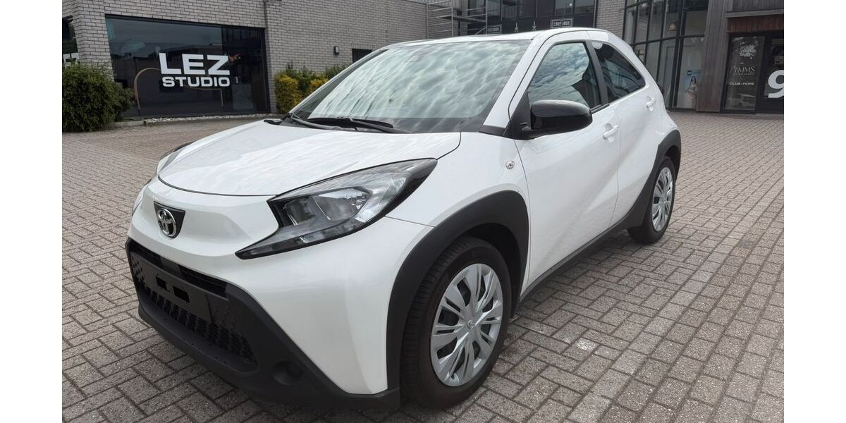 Toyota Aygo (X) 55.441 km 10.750 &euro; Bad Bentheim 48455