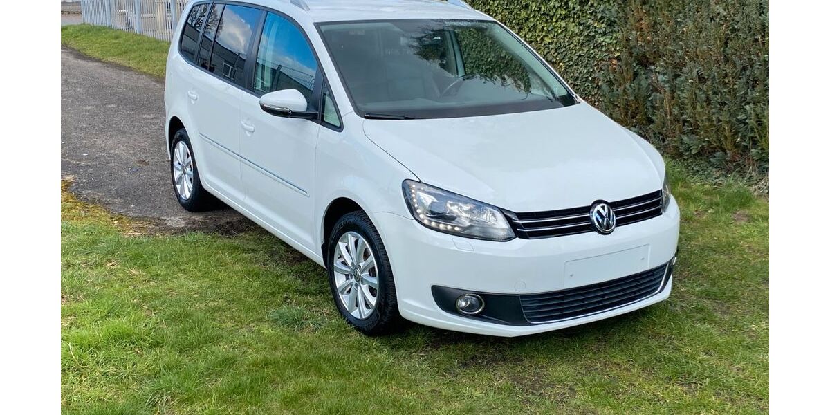 VW Touran 164.000 km 9.999 &euro; Gronau-Epe 48599