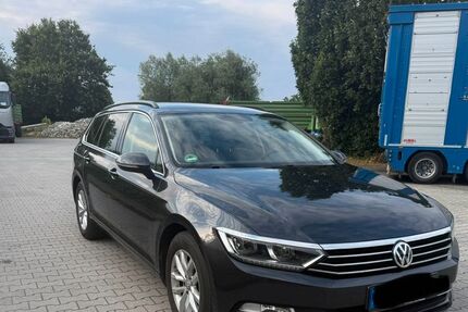 VW Passat Variant 147.200 km 13.500 &euro; Lünne 48480