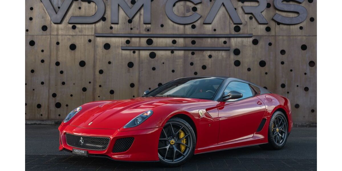 Ferrari 599 GTO 13.463 km 1.035.000 &euro; Gronau 48599