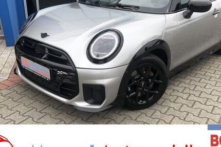 Mini John Cooper Works 15.874 km 29.900 &euro; Schüttorf 48465