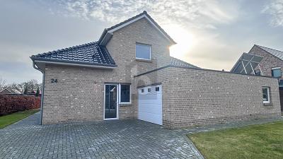 GEMÜTLICHES ZUHAUSE FÜR PAARE & FAMILIEN - Doppelhaushälfte Ringe | Angebot:26570829