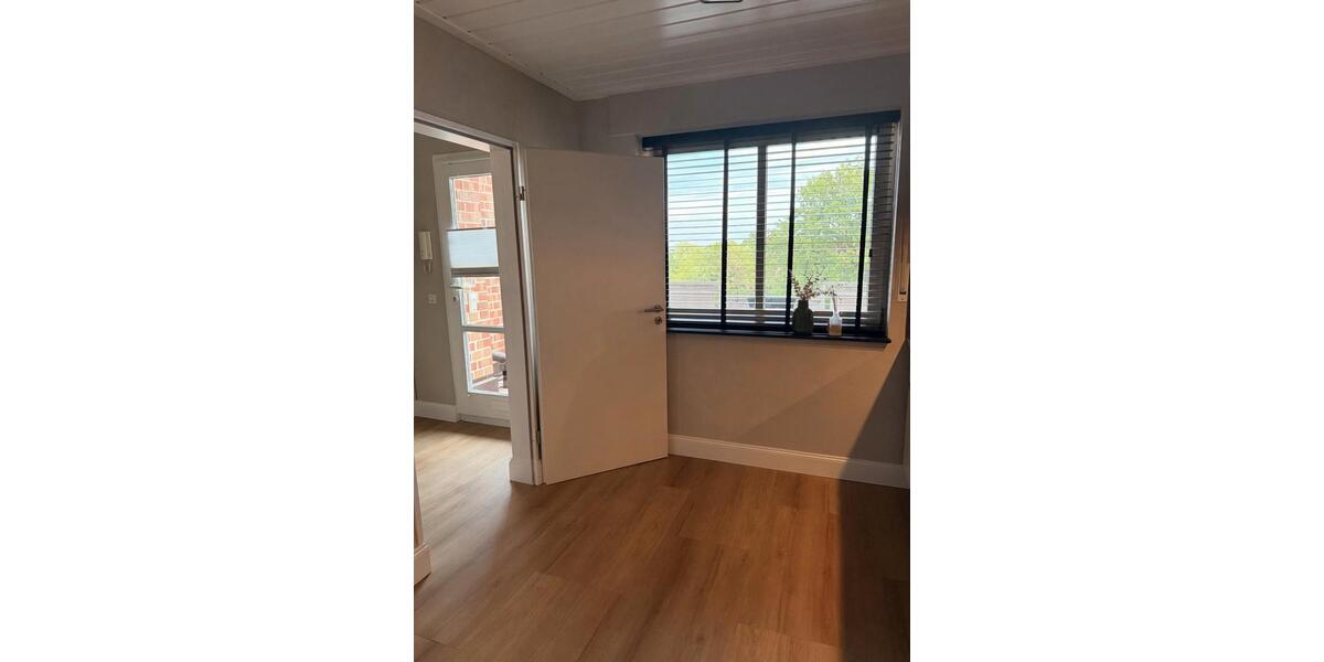 Einfamilienhaus Gronau (Westfahlen) - 7 Zimmer, 103 m&sup2;, 235.000&euro; | Angebot:27096822