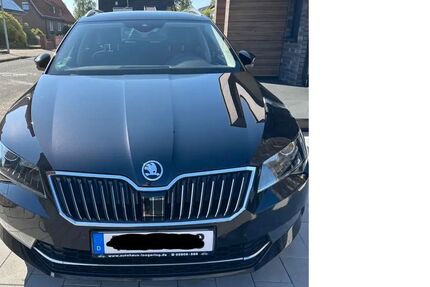 Skoda Superb 124.000 km 16.900 &euro; NEUENKIRCHEN 48485