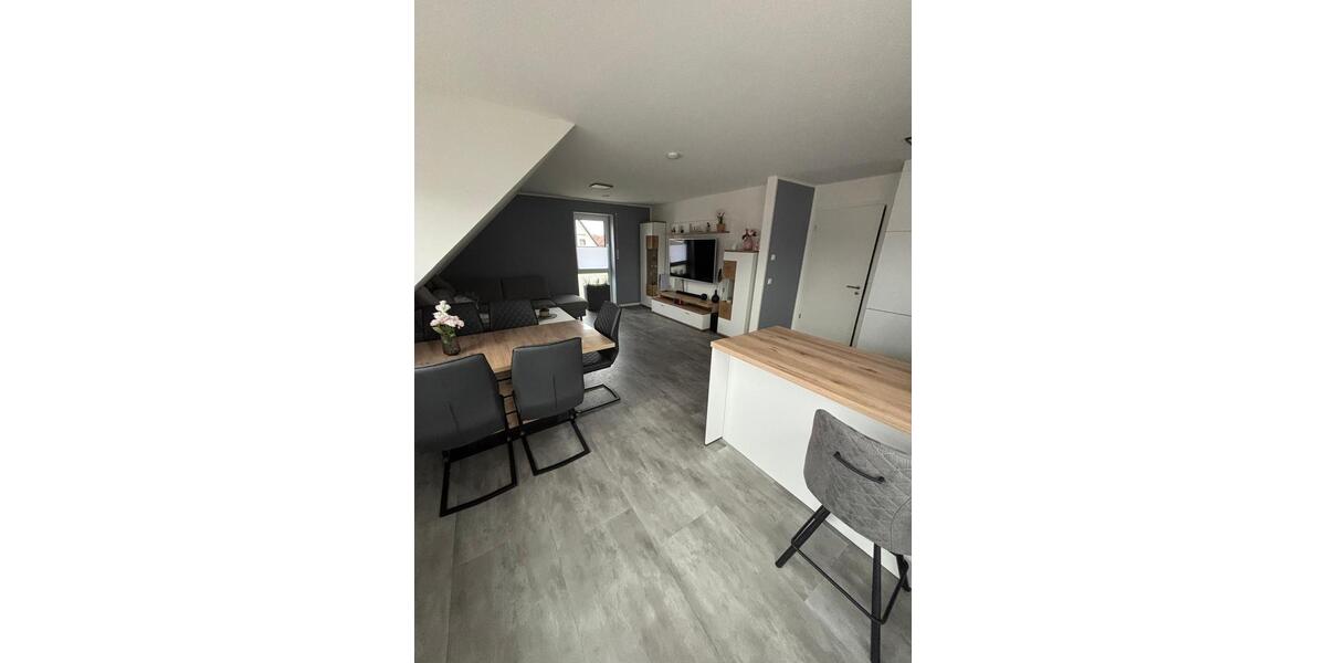 Etagenwohnung Neuenhaus - 3 Zimmer, 74 m&sup2;, 850&euro; | Angebot:25974430