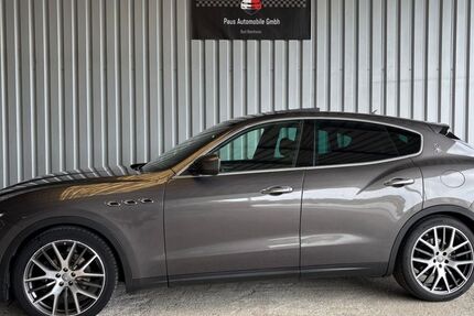 Maserati Levante 199.000 km 20.900 &euro; Bad Bentheim 48455