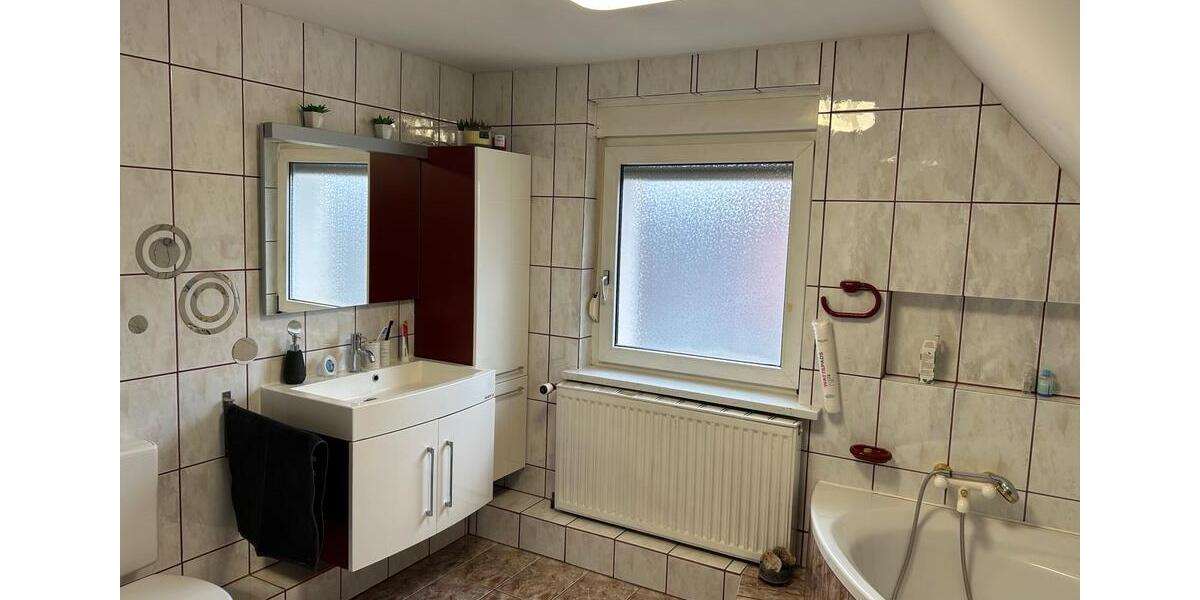 Einfamilienhaus Emlichheim - 6 Zimmer, 200 m&sup2;, 410.000&euro; | Angebot:25543153